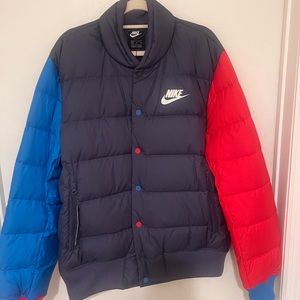 Nike NSW VARSITY Down Fill Puffer
